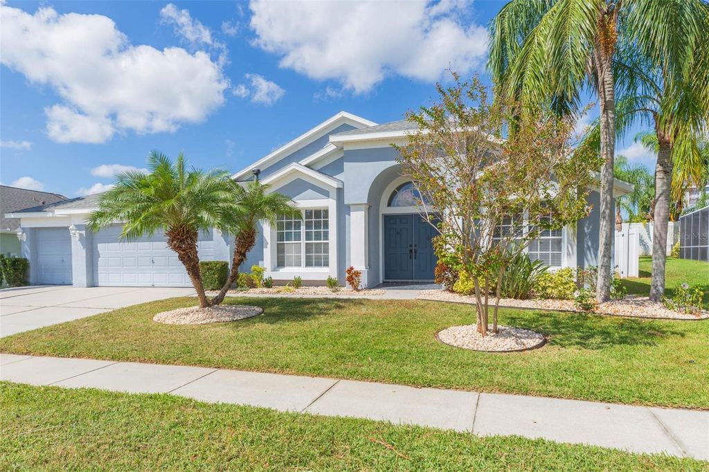 Photo of 10316 Riverburn Drive, Tampa, FL 33647 (MLS # TB8440904)