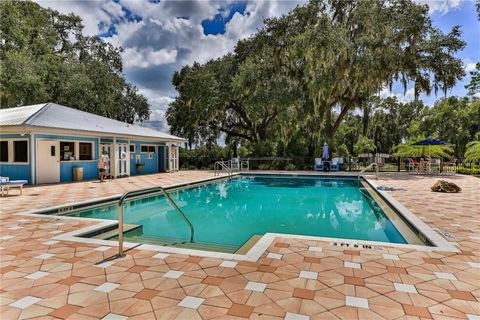 A home in DUNNELLON