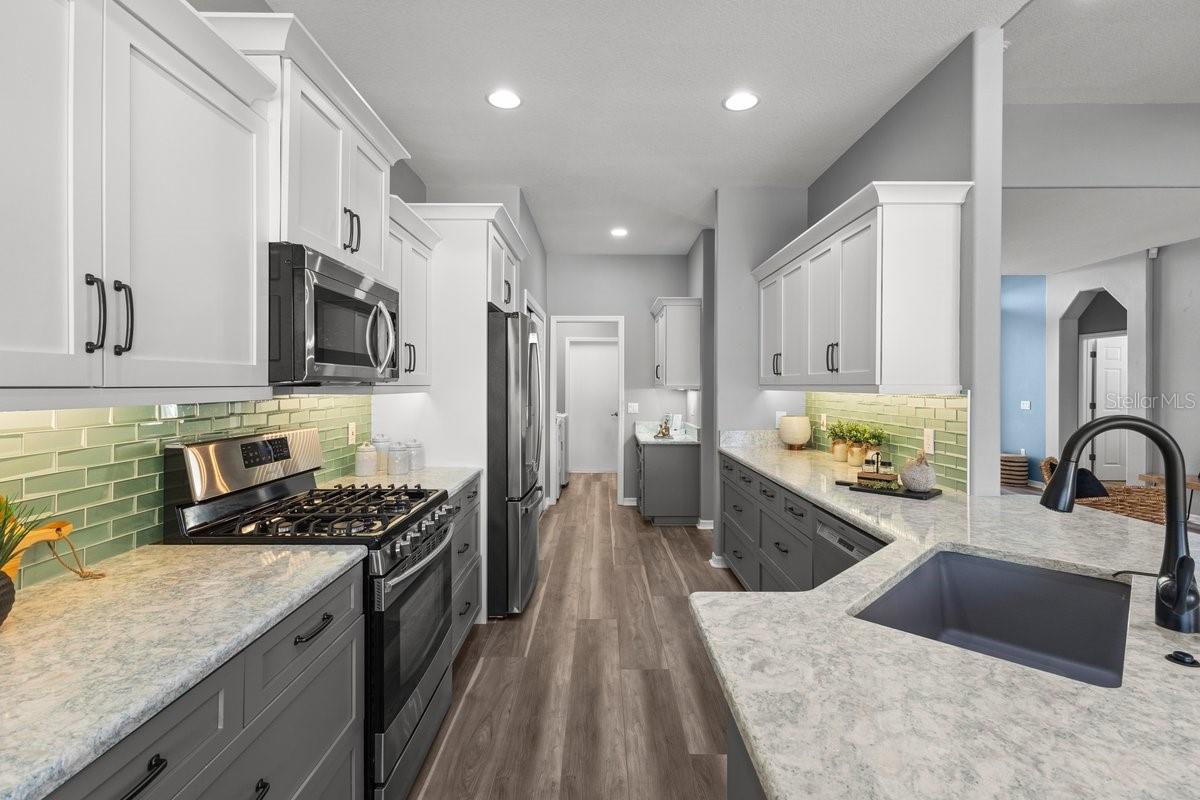 HERON CREEK - Residential