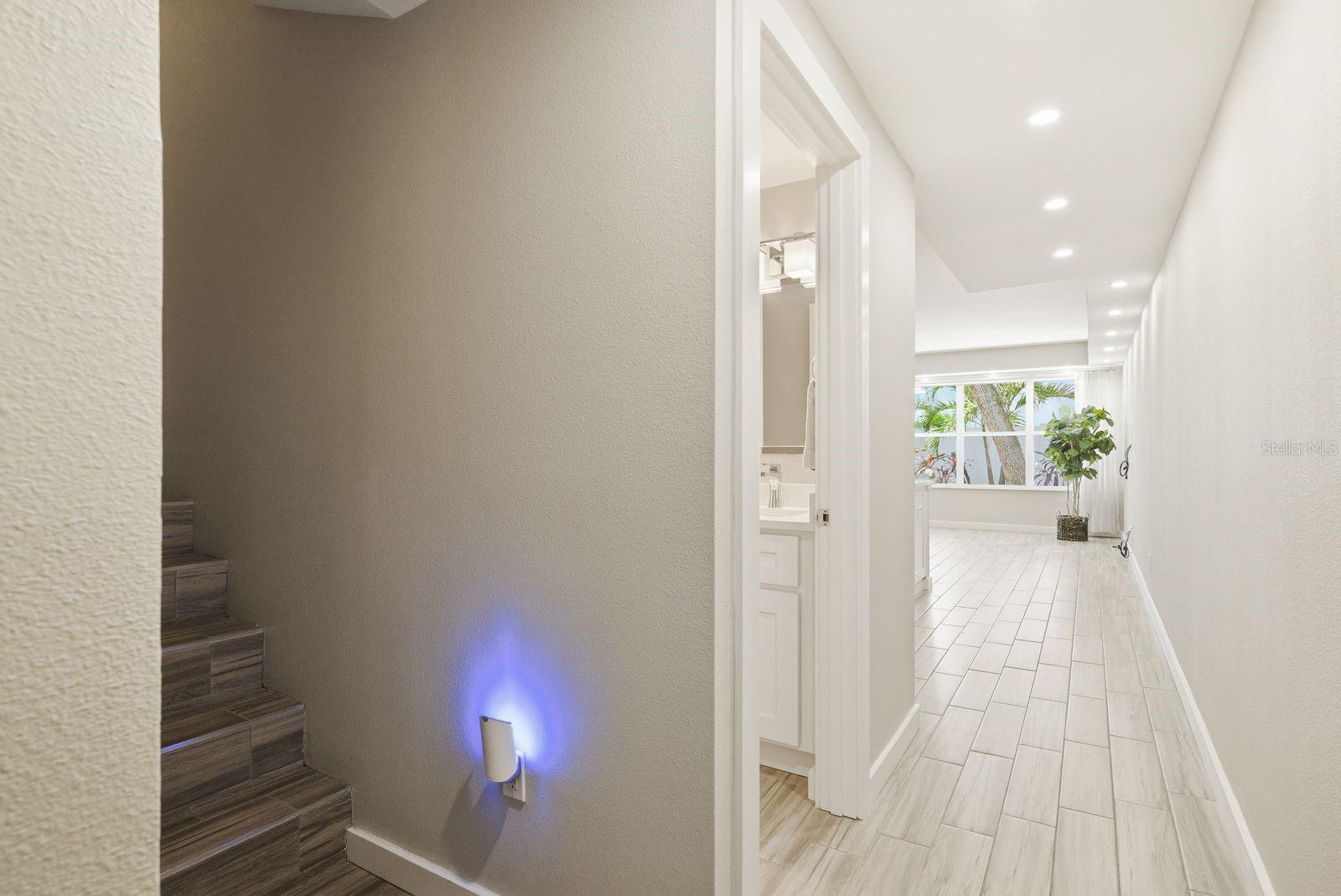 BAYSHORE CARRIAGE HOMES - Residential