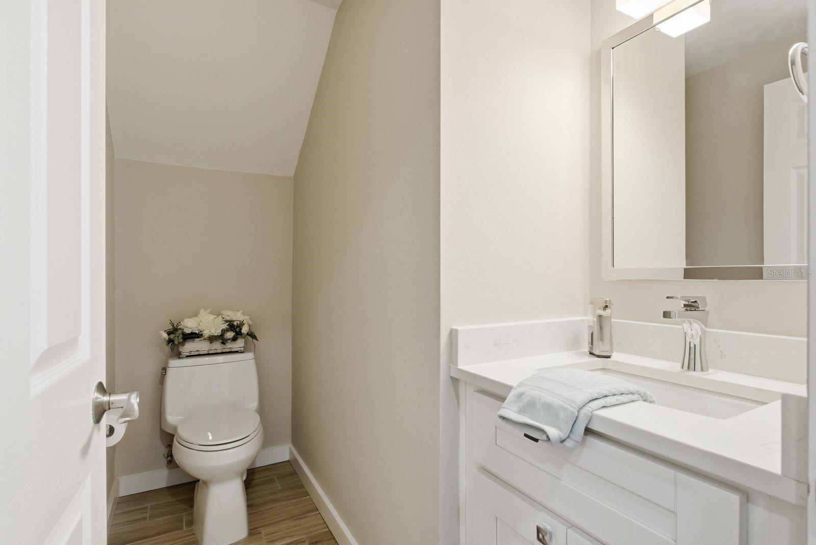 BAYSHORE CARRIAGE HOMES - Residential