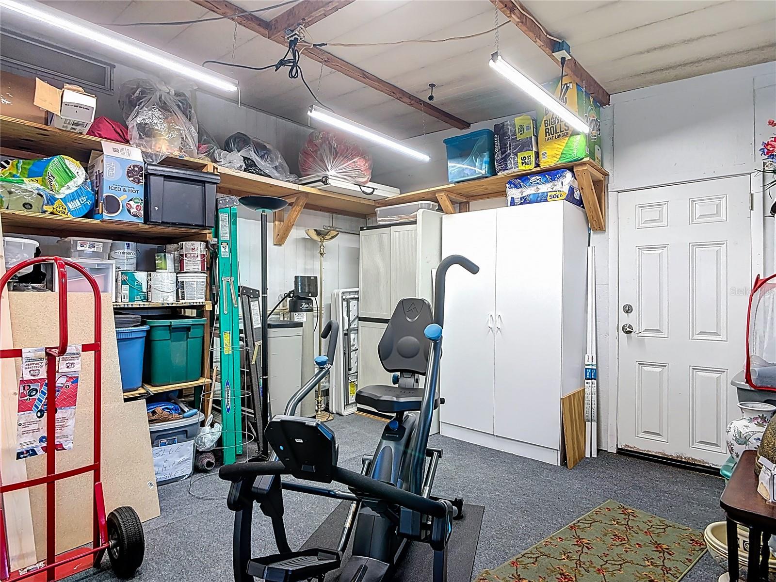 TAVARES LAKE FRANCES ESTATES - Residential