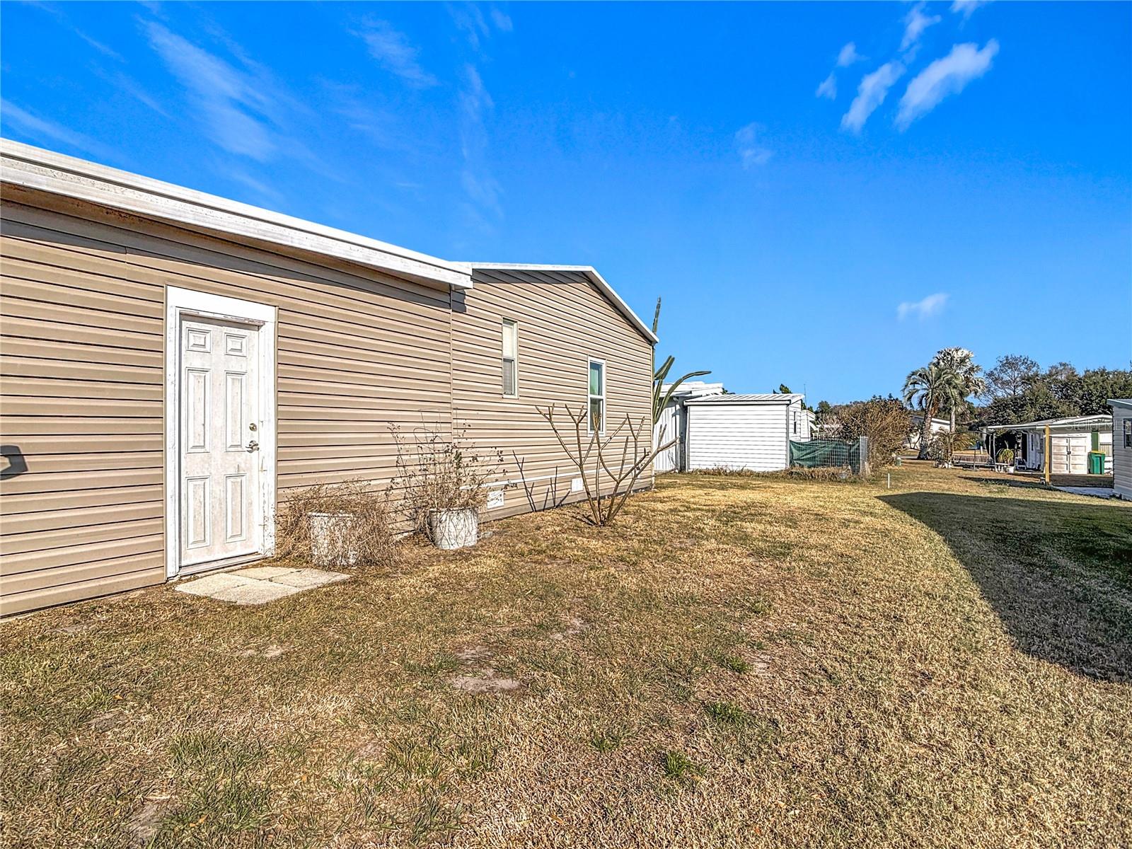 TAVARES LAKE FRANCES ESTATES - Residential