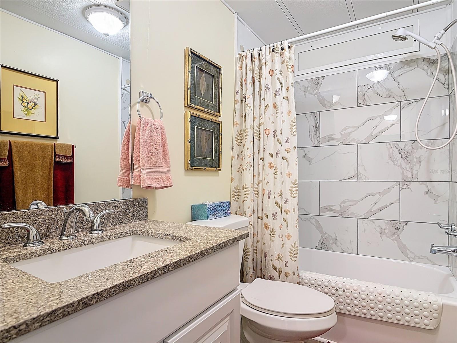 TAVARES LAKE FRANCES ESTATES - Residential