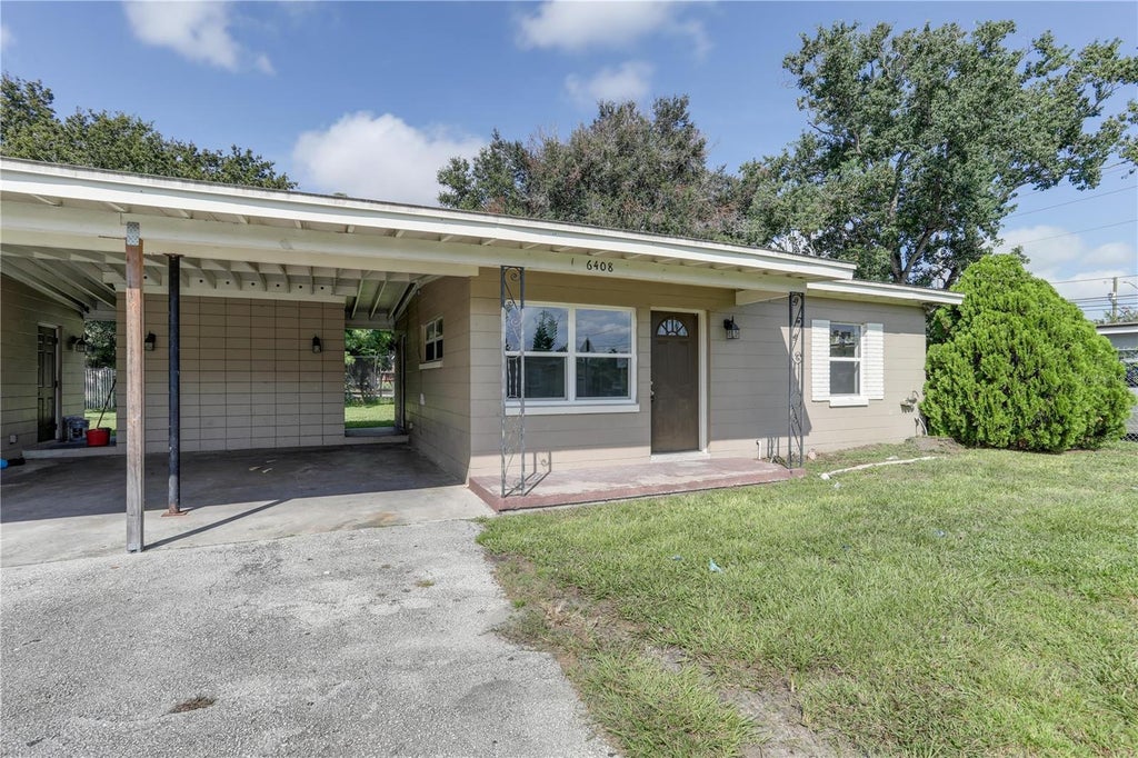 Photo of 6410 Calypso Drive, Orlando, FL 32809 (MLS # O6451935)