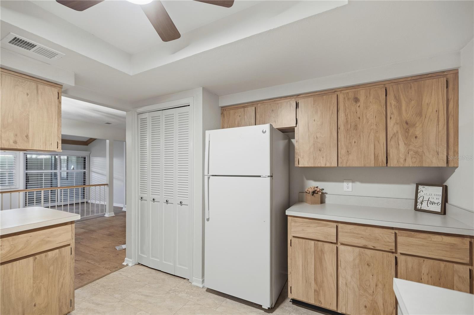 FOX MDW UN 01 REP - Residential