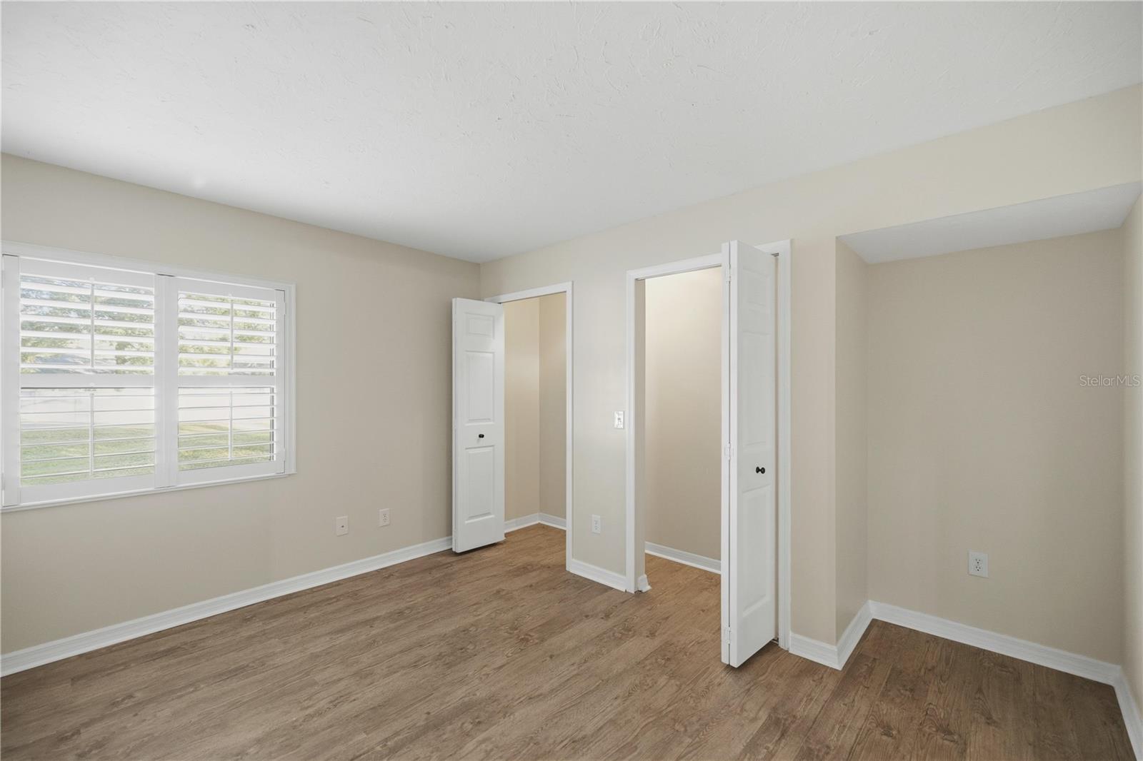 FOX MDW UN 01 REP - Residential