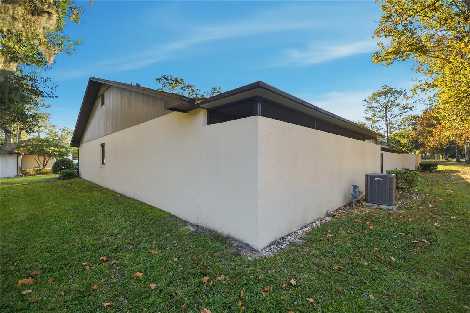 FOX MDW UN 01 REP - Residential