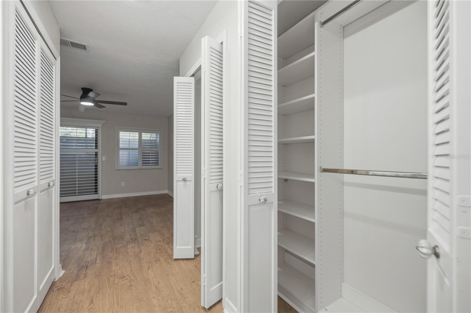 FOX MDW UN 01 REP - Residential