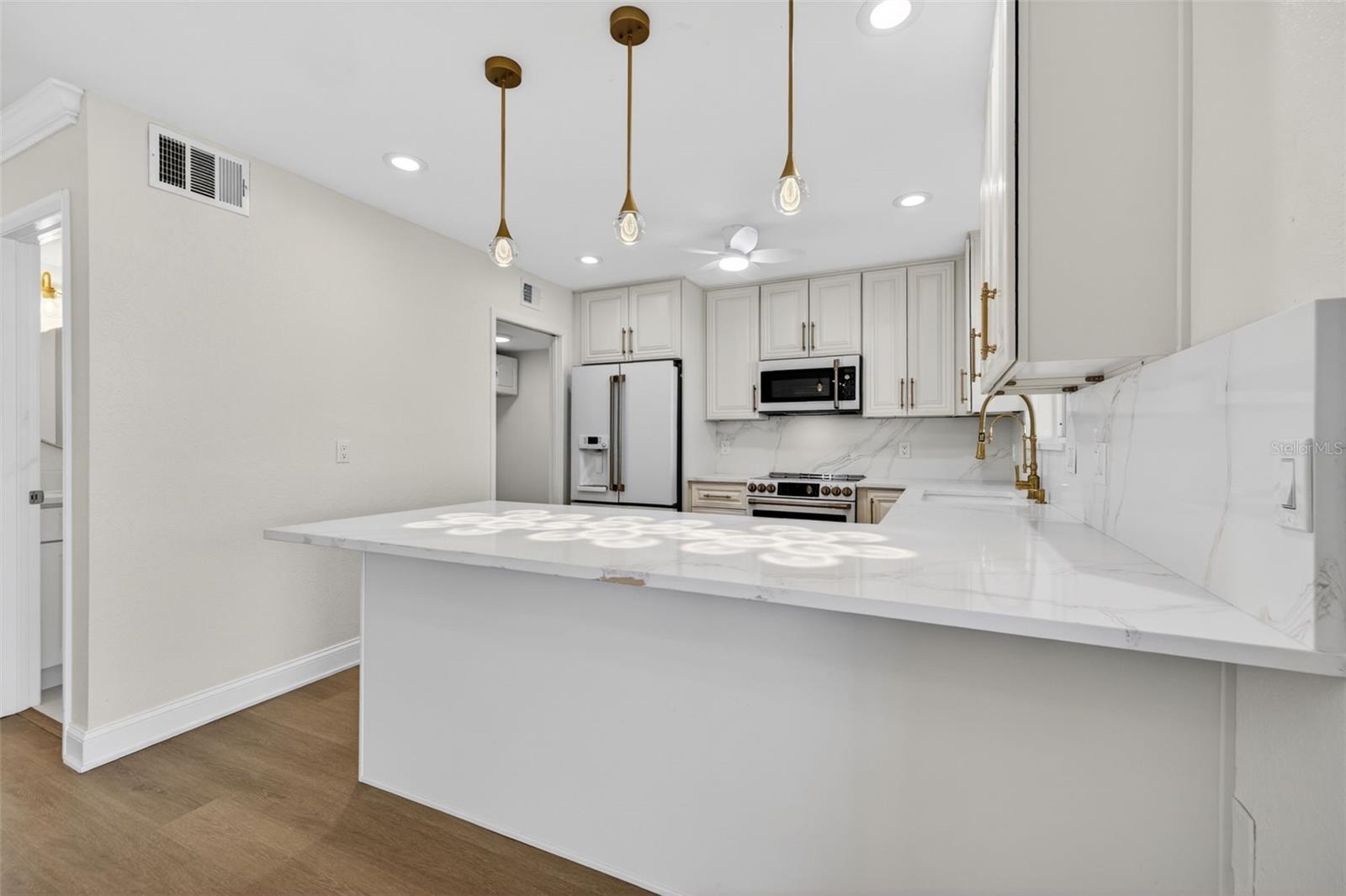 MARINERS PASS - Residential