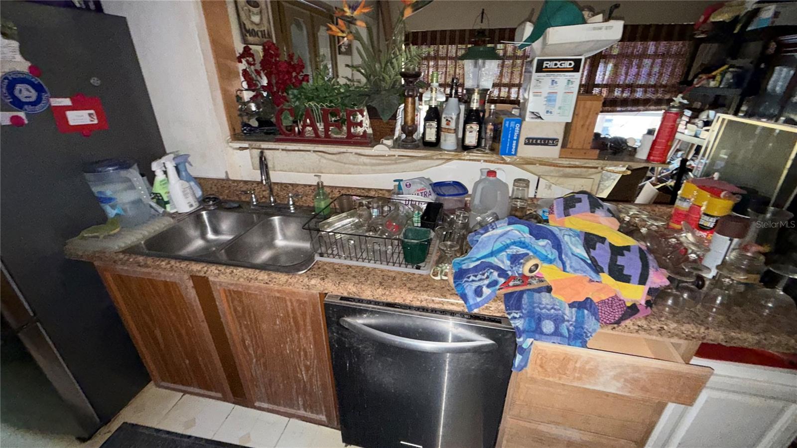 MEADOWBROOK ACRES 1ST ADD - Residential