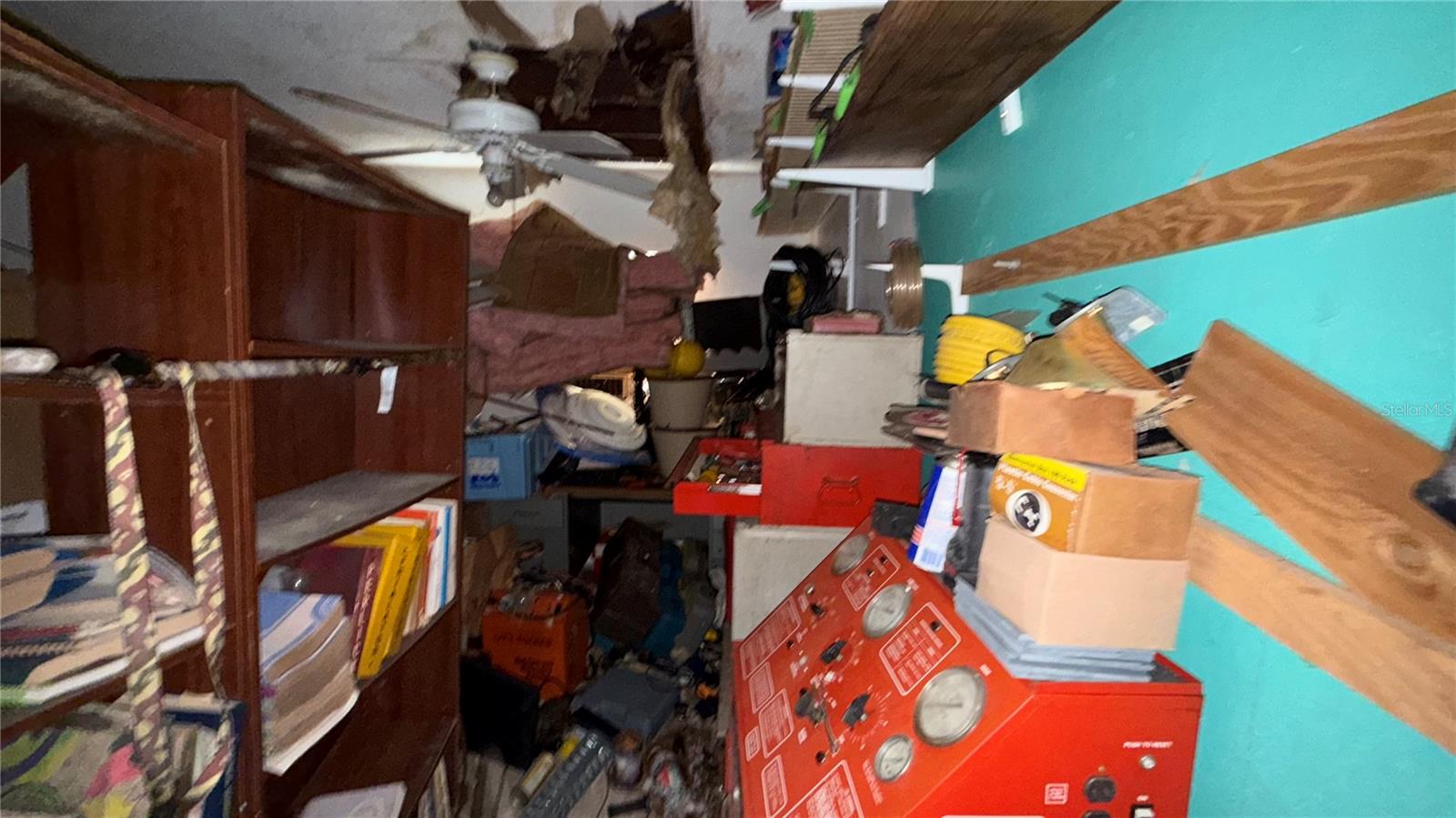 MEADOWBROOK ACRES 1ST ADD - Residential