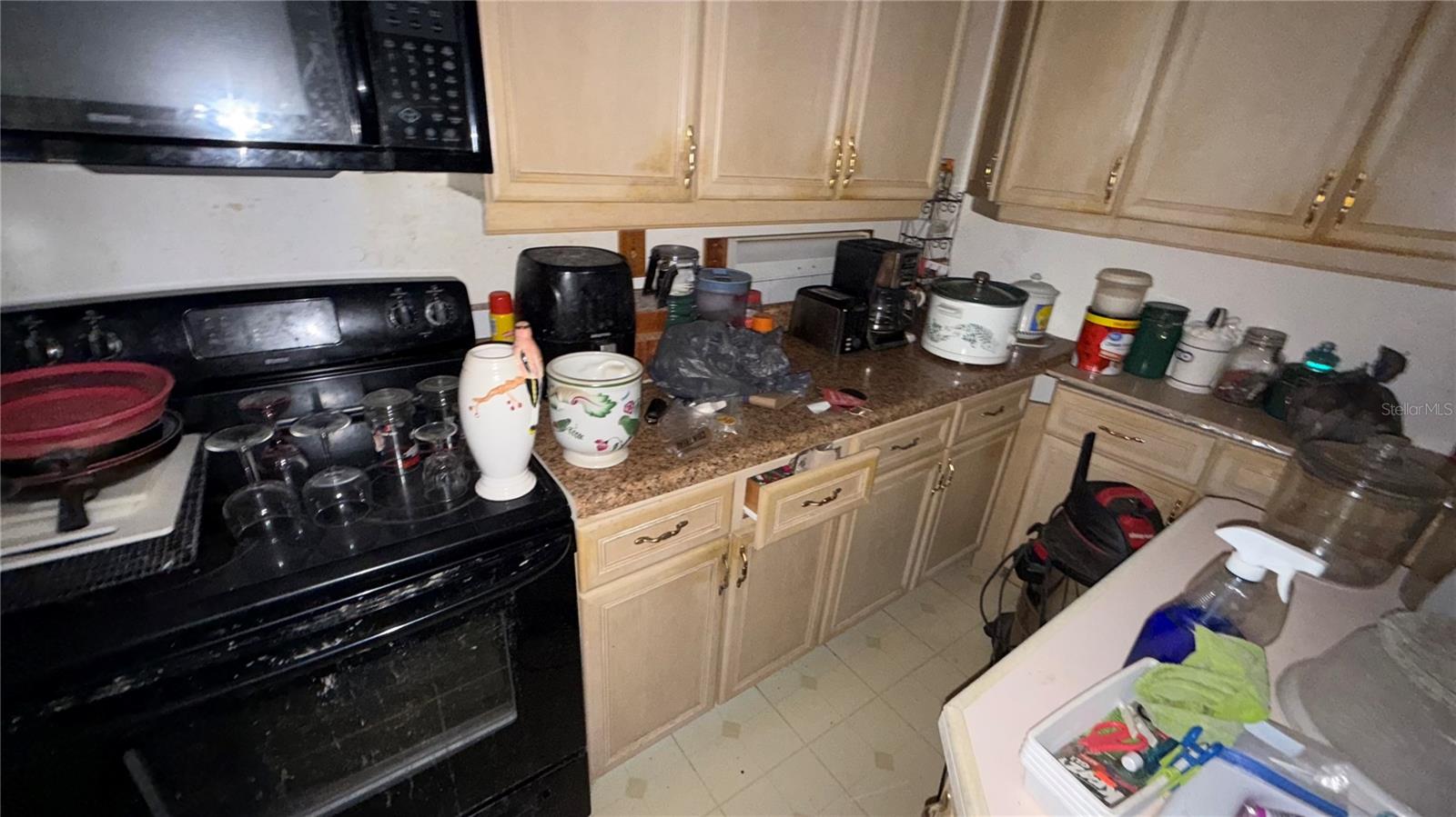 MEADOWBROOK ACRES 1ST ADD - Residential