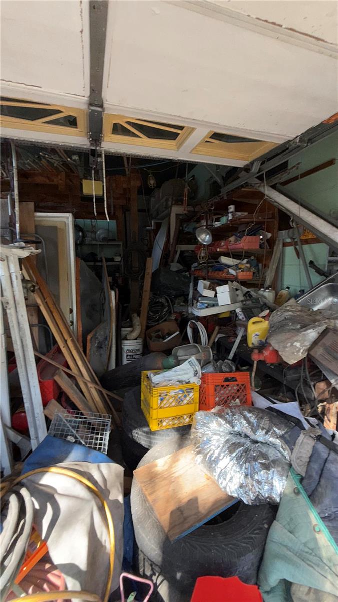 MEADOWBROOK ACRES 1ST ADD - Residential