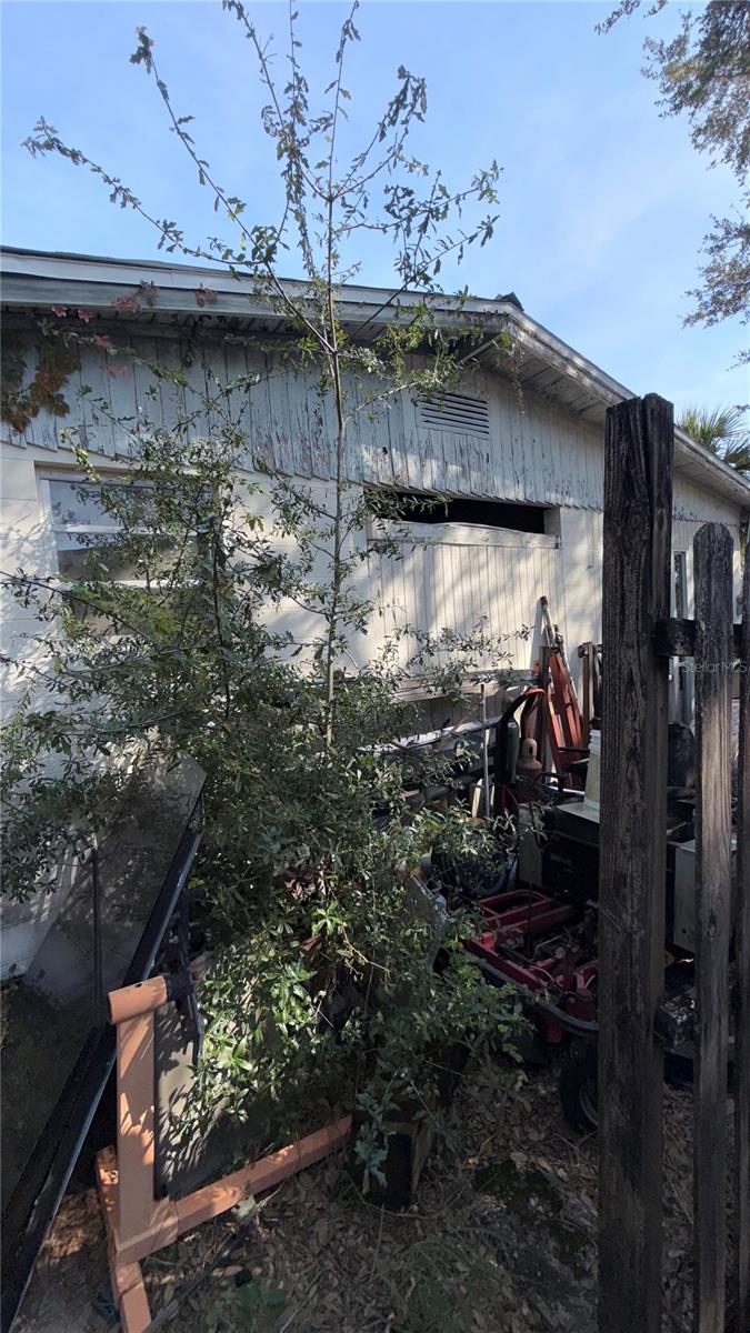 MEADOWBROOK ACRES 1ST ADD - Residential