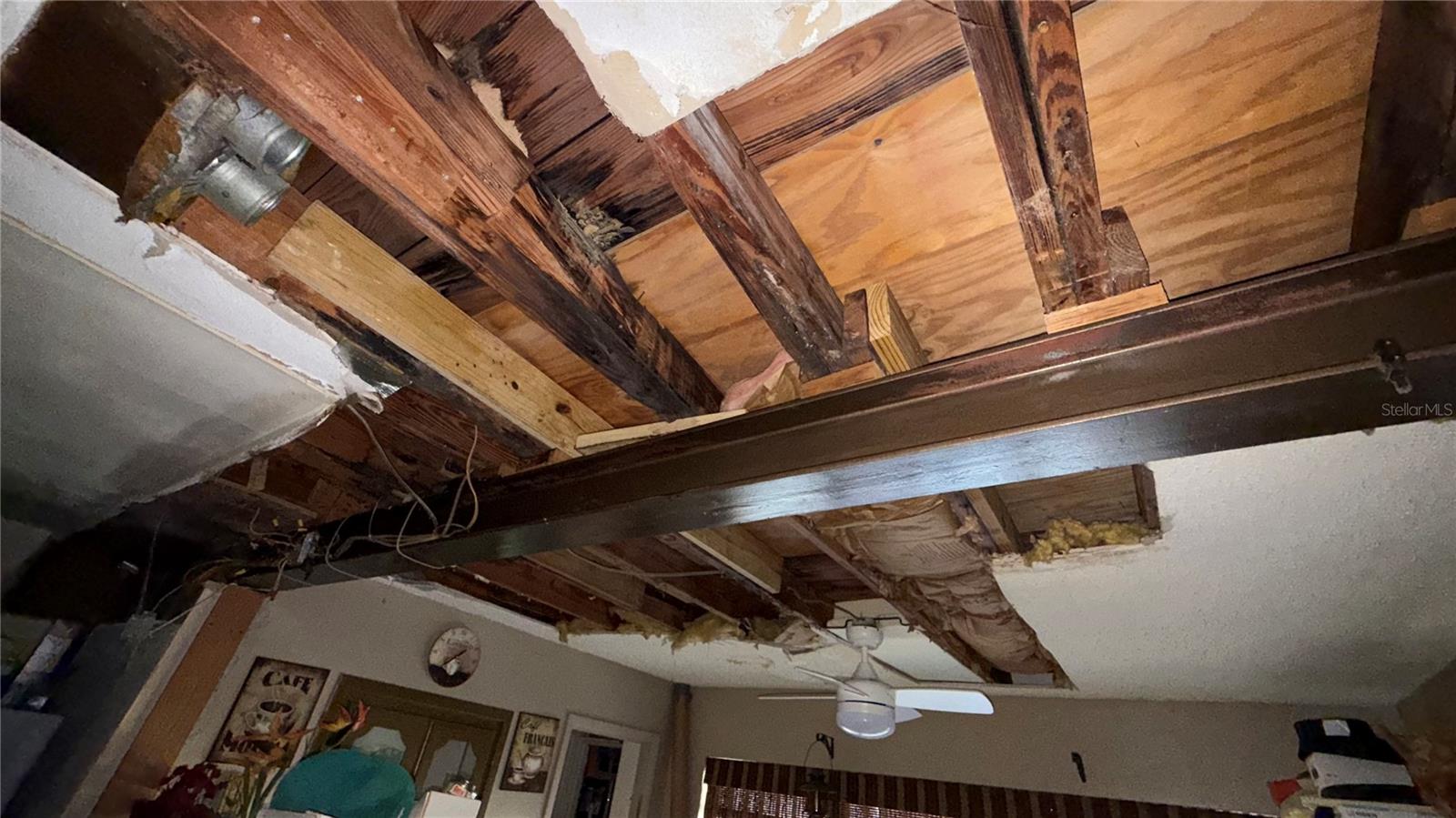 MEADOWBROOK ACRES 1ST ADD - Residential