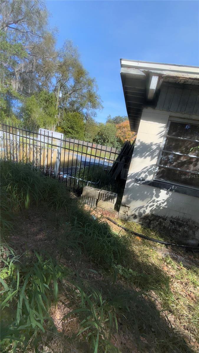 MEADOWBROOK ACRES 1ST ADD - Residential