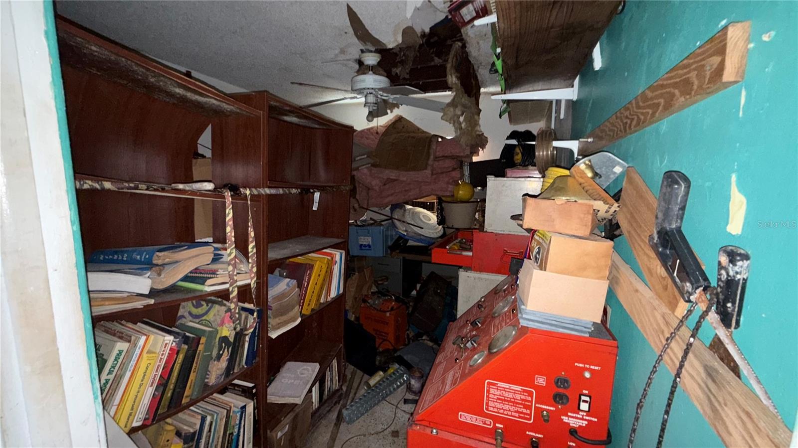 MEADOWBROOK ACRES 1ST ADD - Residential