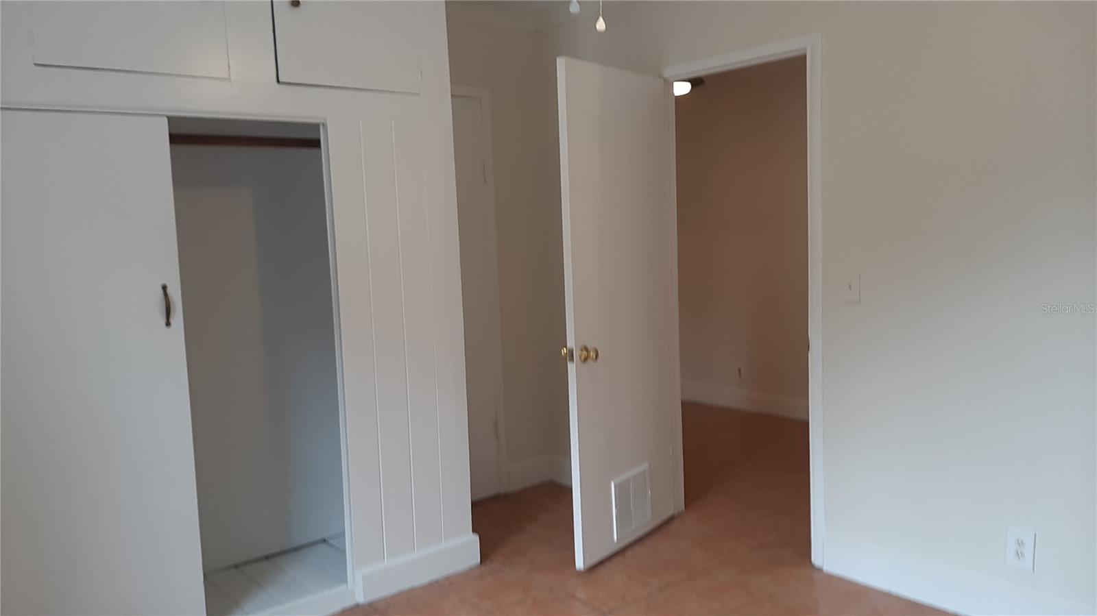 N/A - Residential Lease