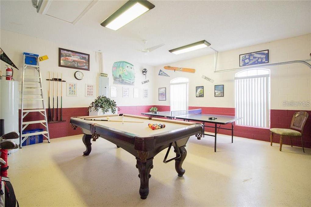 HAMPTON ESTATES - Residential