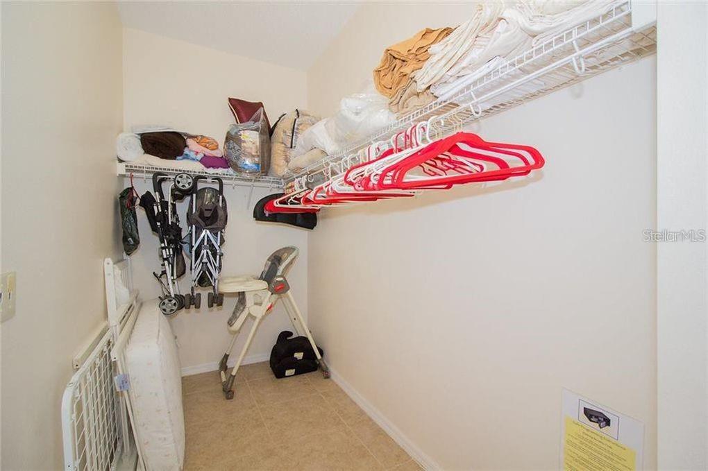 HAMPTON ESTATES - Residential