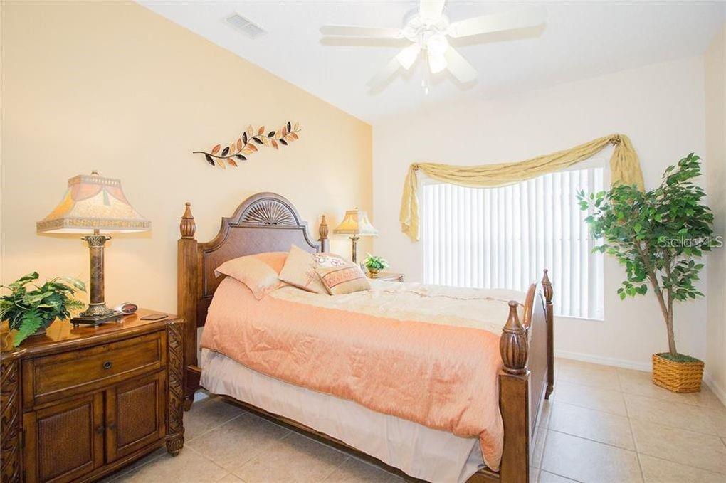 HAMPTON ESTATES - Residential