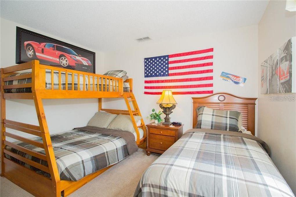 HAMPTON ESTATES - Residential