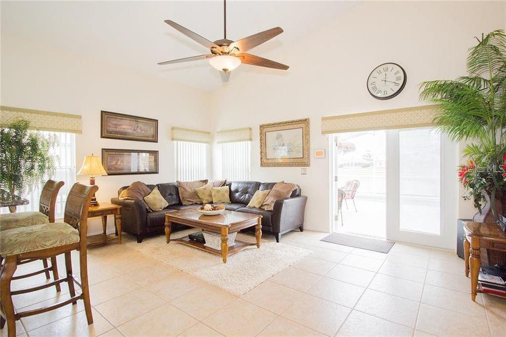 HAMPTON ESTATES - Residential