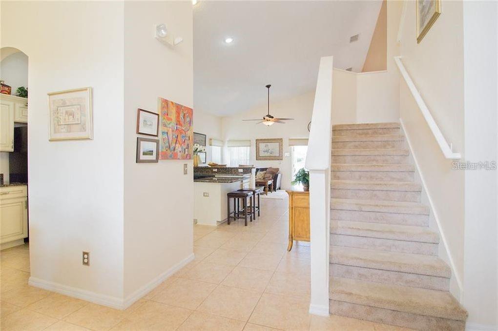 HAMPTON ESTATES - Residential