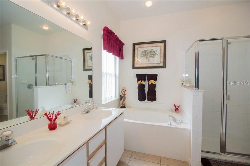 HAMPTON ESTATES - Residential