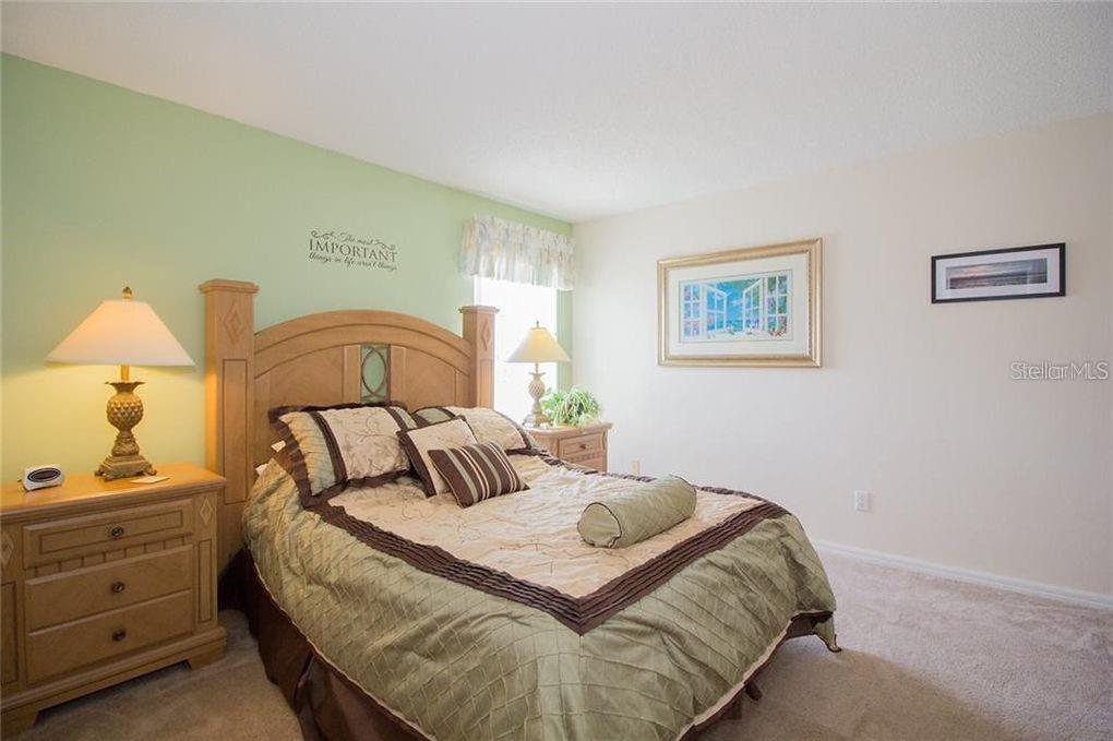 HAMPTON ESTATES - Residential