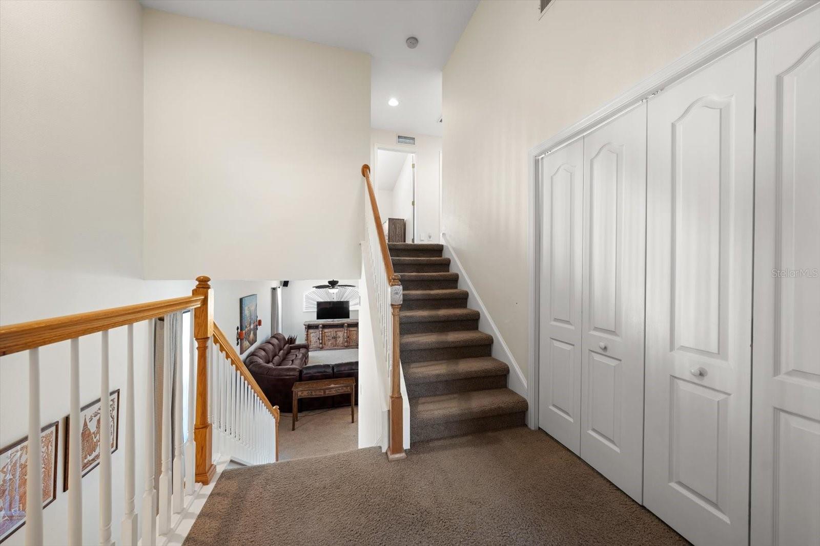 SUN KETCH TWNHMS AT LAKE AVE - Residential