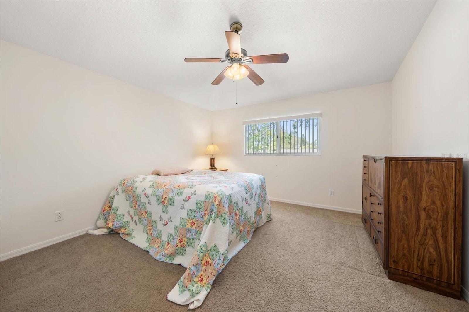 SUN KETCH TWNHMS AT LAKE AVE - Residential