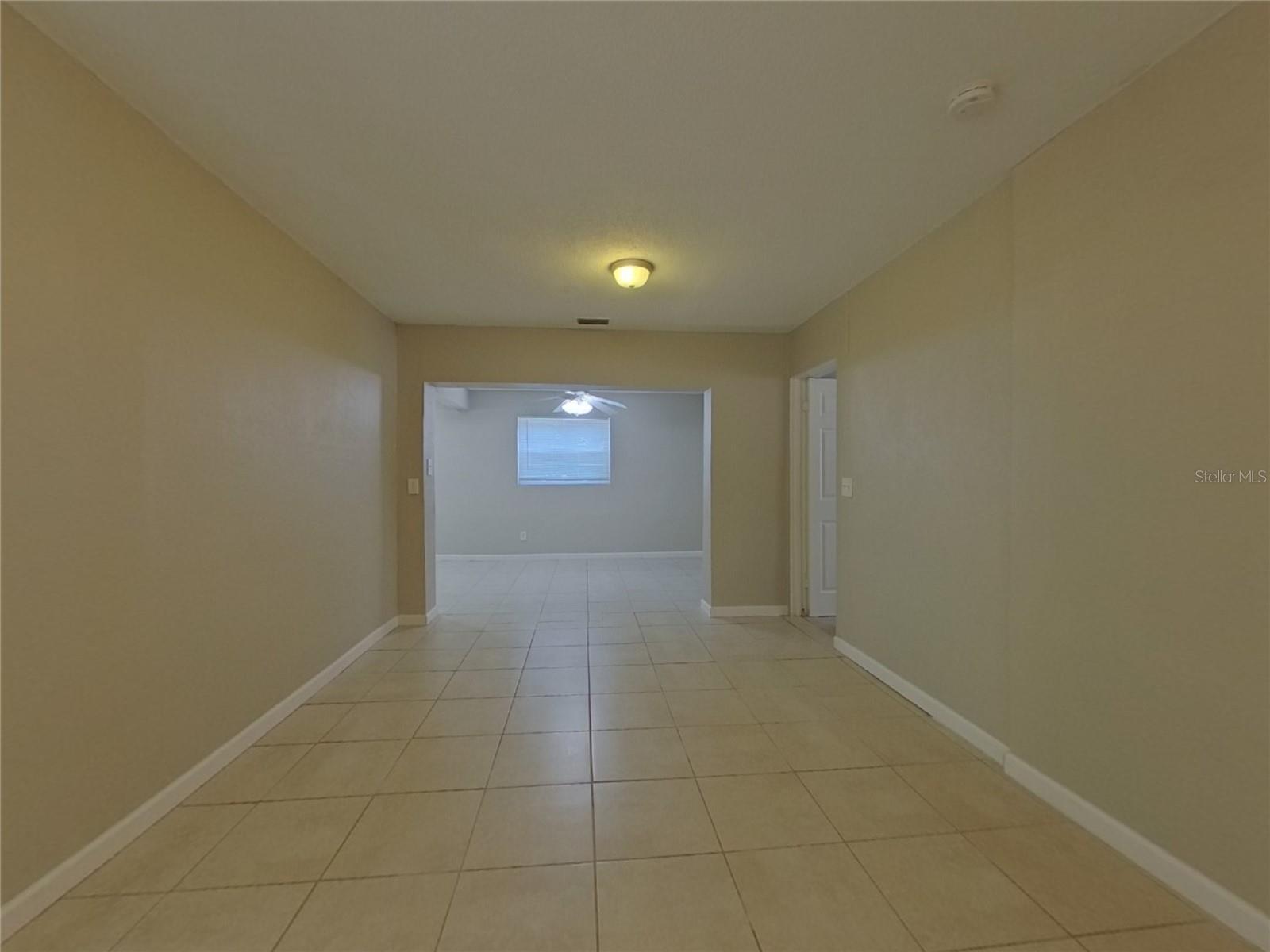 NEWPORT UNIT 1 - Residential Lease