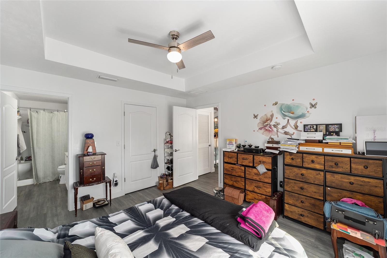 UNIT 2 LAKE IN THE WOODS SUB - Residential