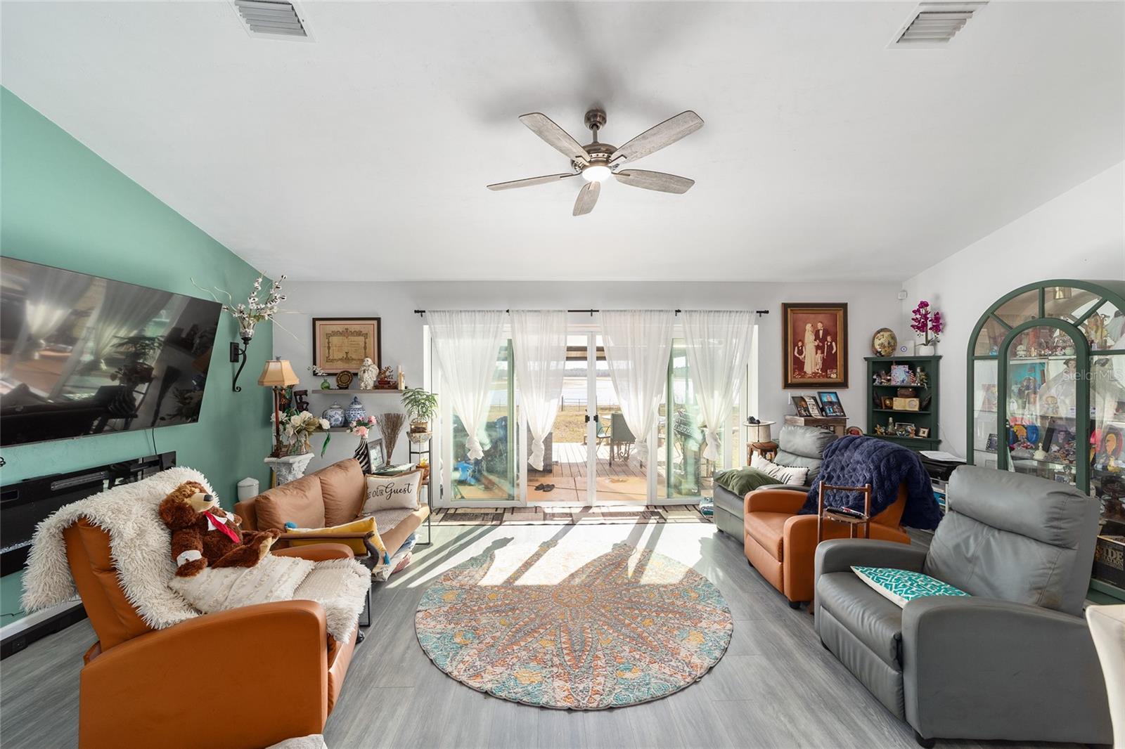 UNIT 2 LAKE IN THE WOODS SUB - Residential