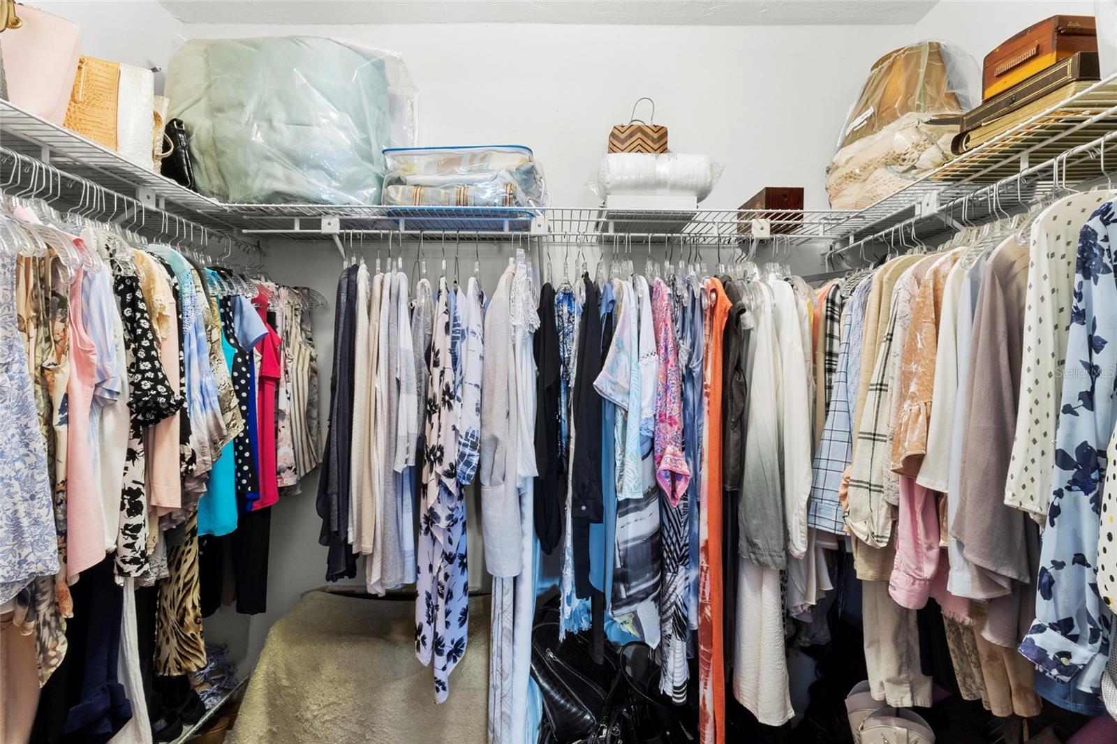 HUNTERS WALK - HAMLETS - Residential