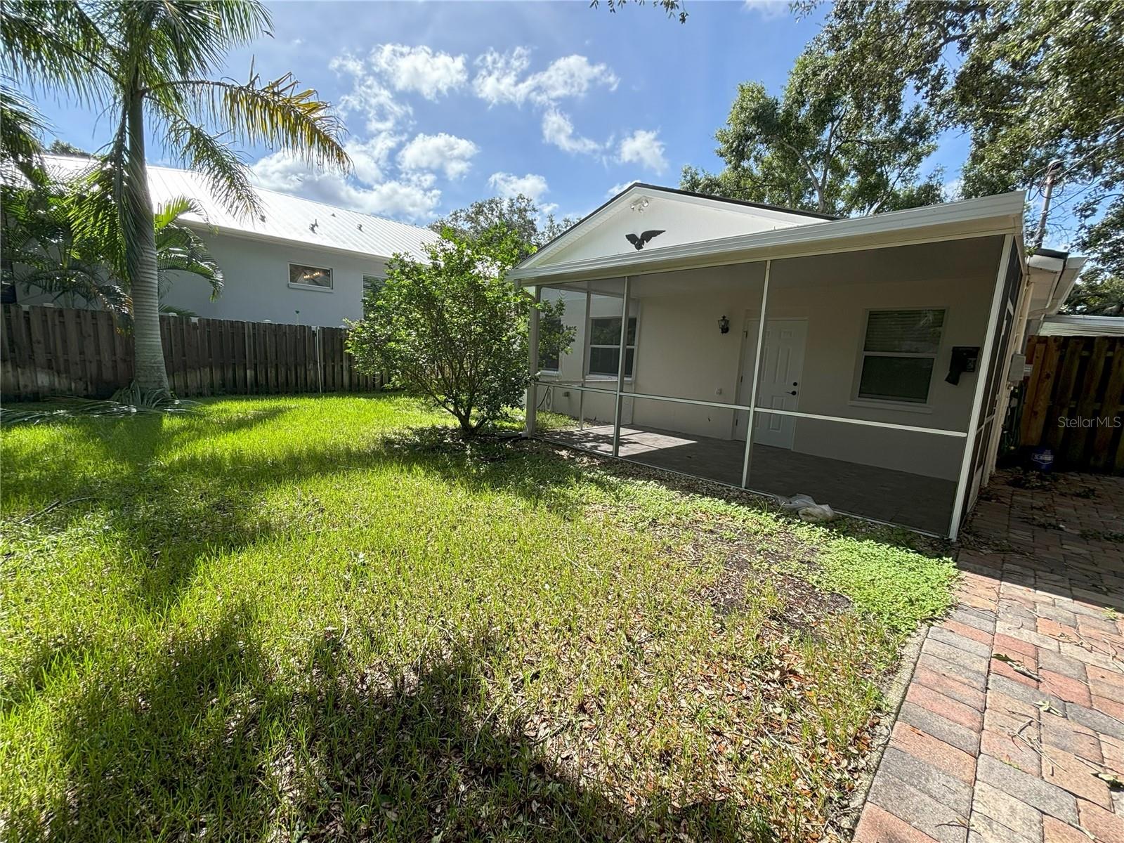 ANITA SUB - Residential Lease