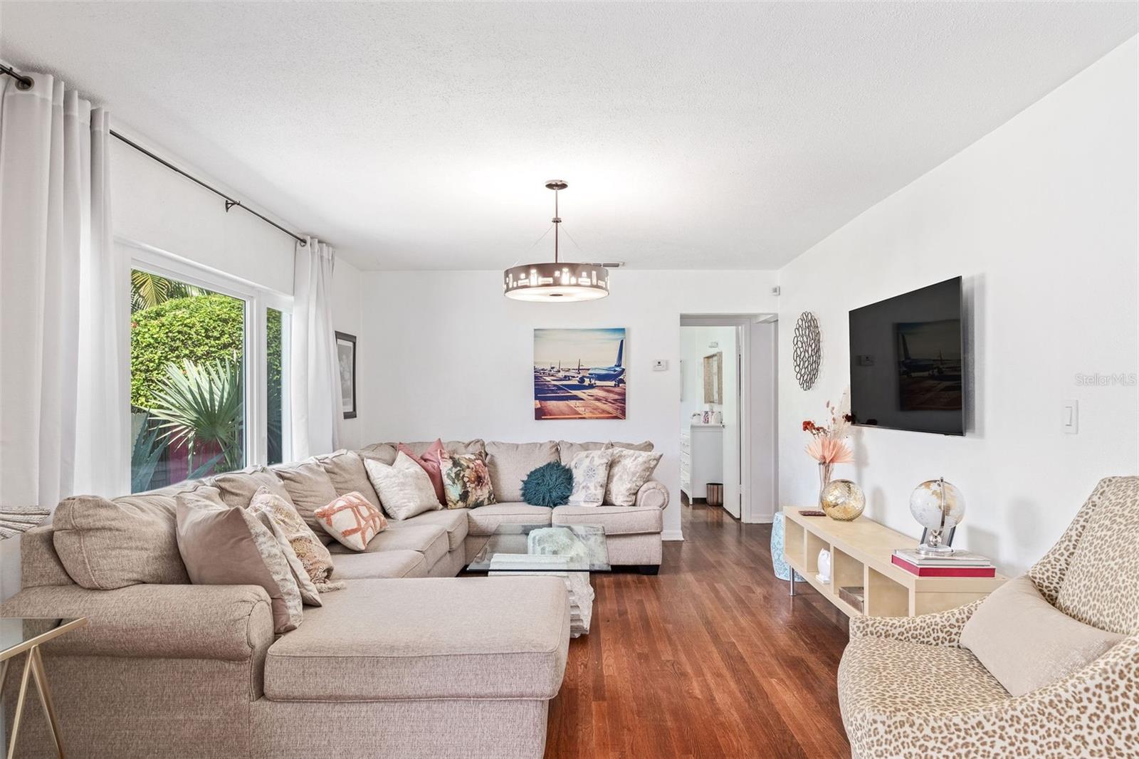 ORANGE TERRACE - Residential