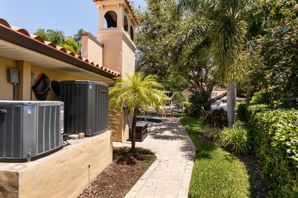 SNELL ISLE -BAY POINT - Residential