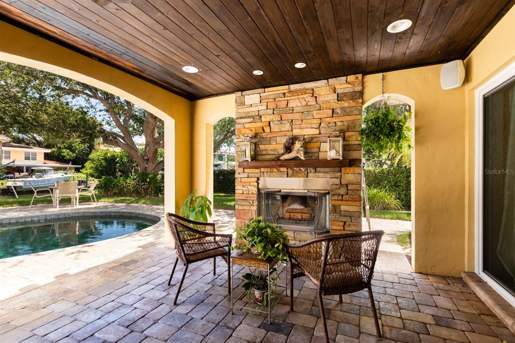 SNELL ISLE -BAY POINT - Residential