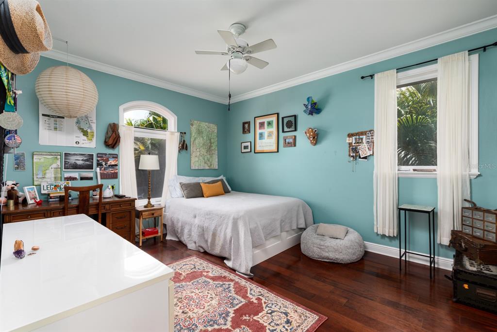 SNELL ISLE -BAY POINT - Residential