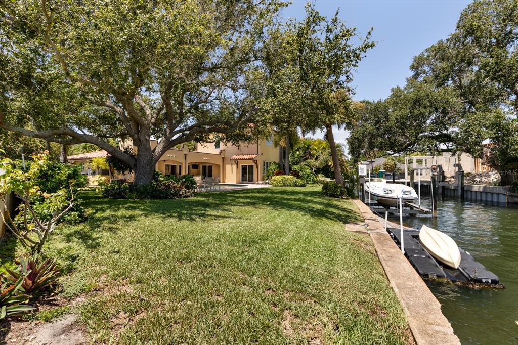 SNELL ISLE -BAY POINT - Residential