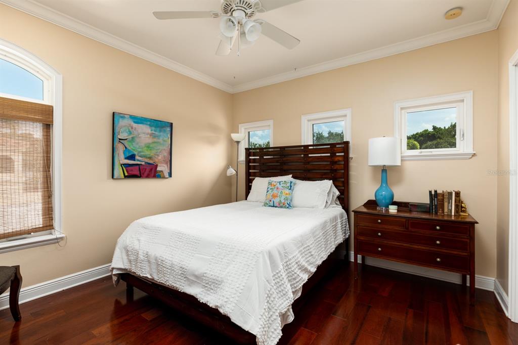 SNELL ISLE -BAY POINT - Residential