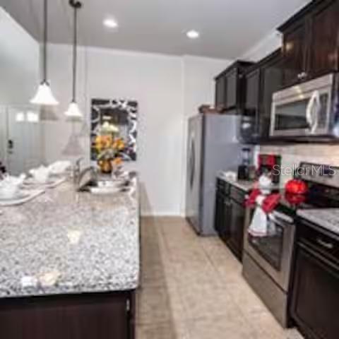 WINDSOR AT WESTSIDE PH 1 - Residential