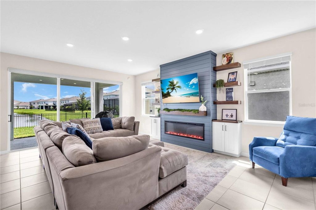 Photo of 18015 Fattoria Ter, Lakewood Ranch, FL 34211 (MLS # A4690243)