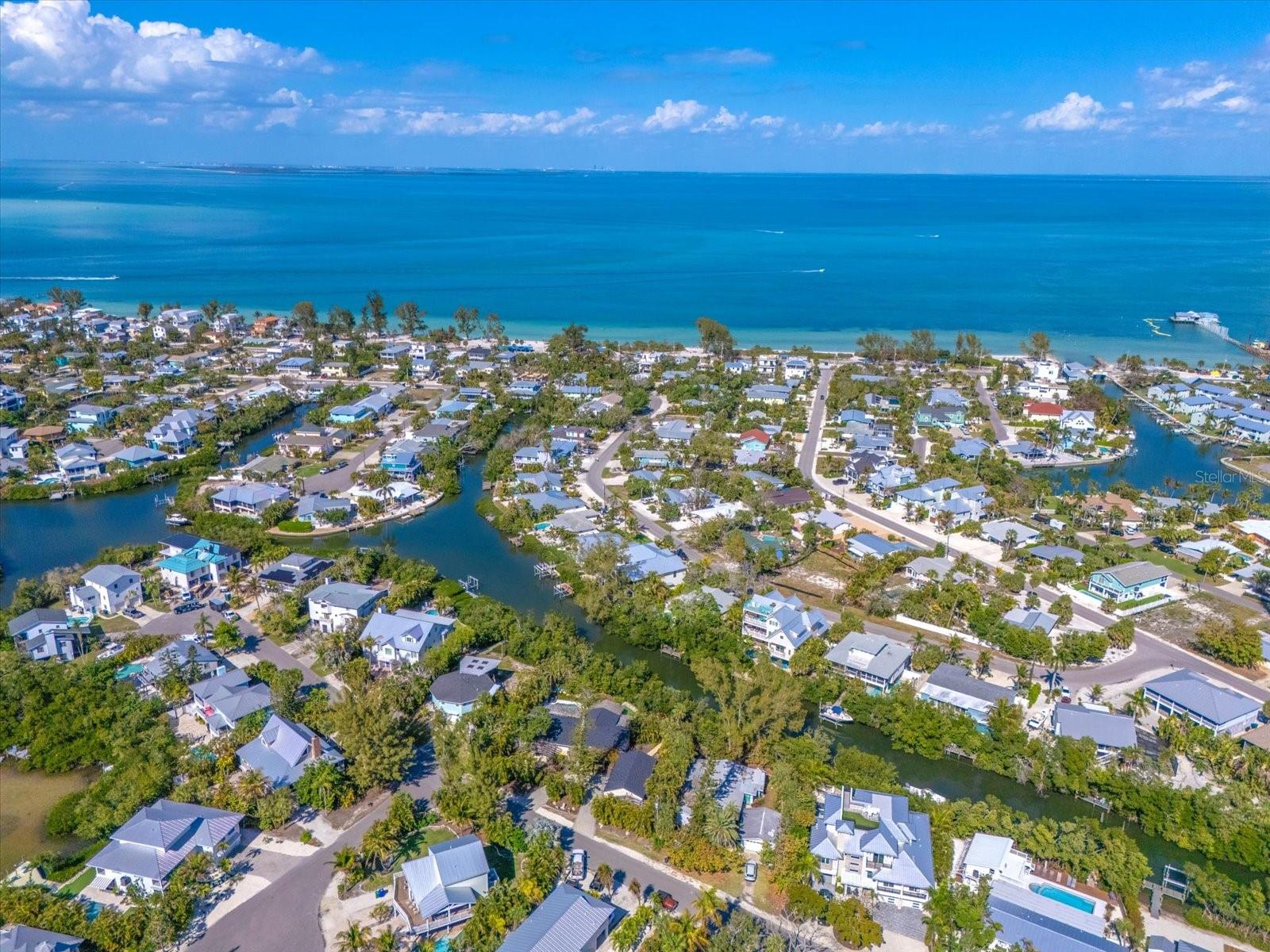 LUANA ISLES - Residential