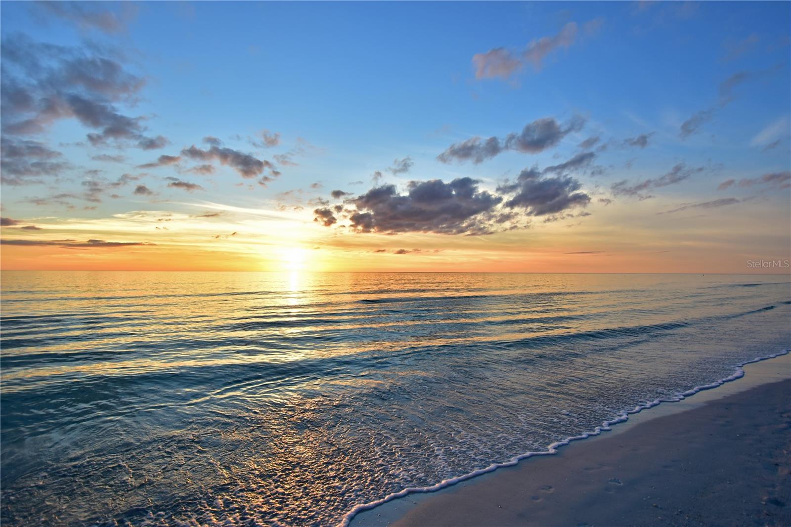 LUANA ISLES - Residential