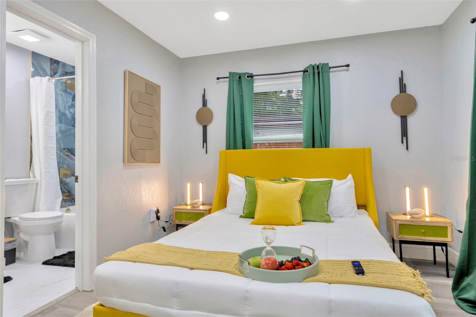 PINE RIDGE - Residential