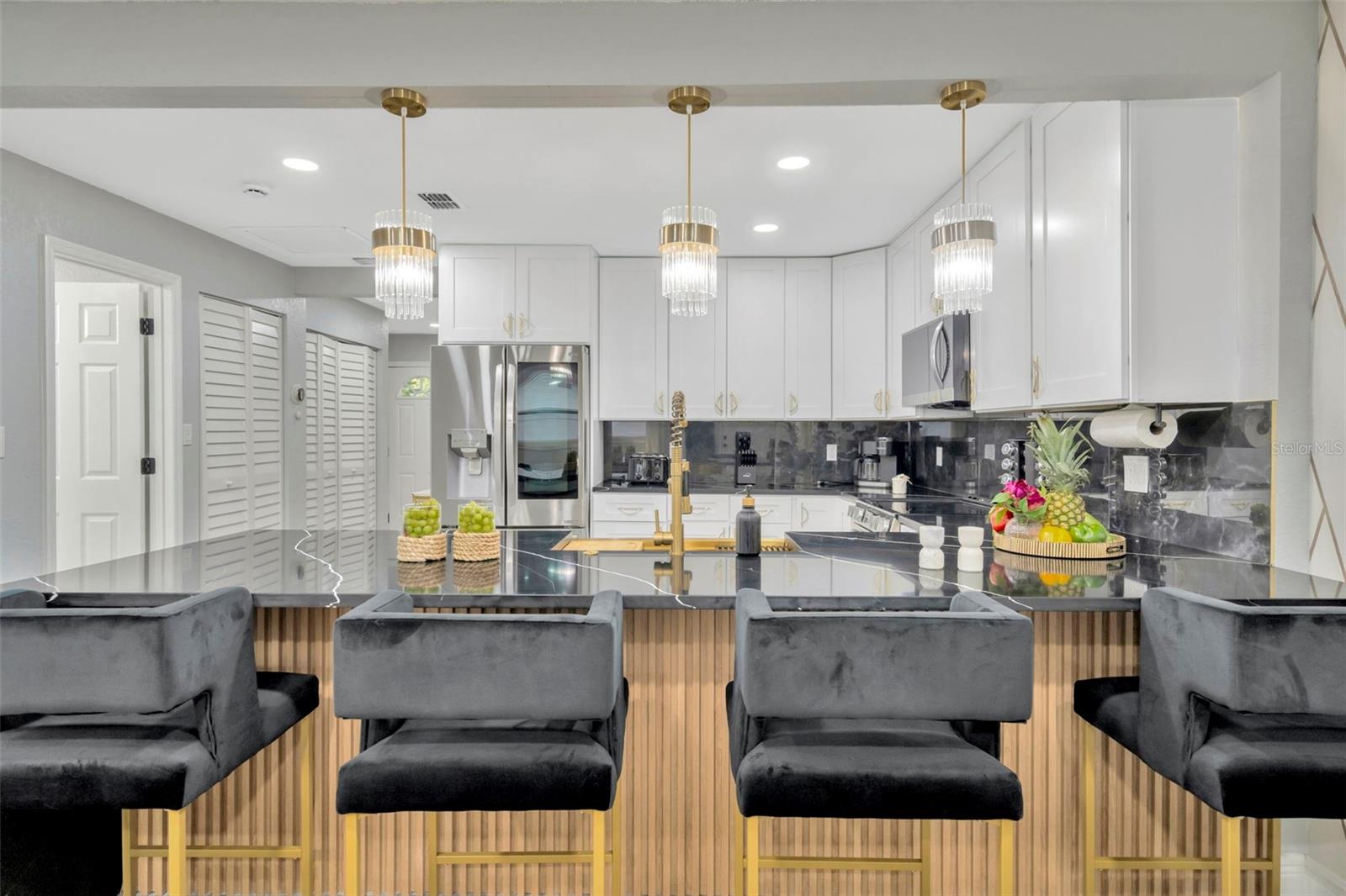 PINE RIDGE - Residential